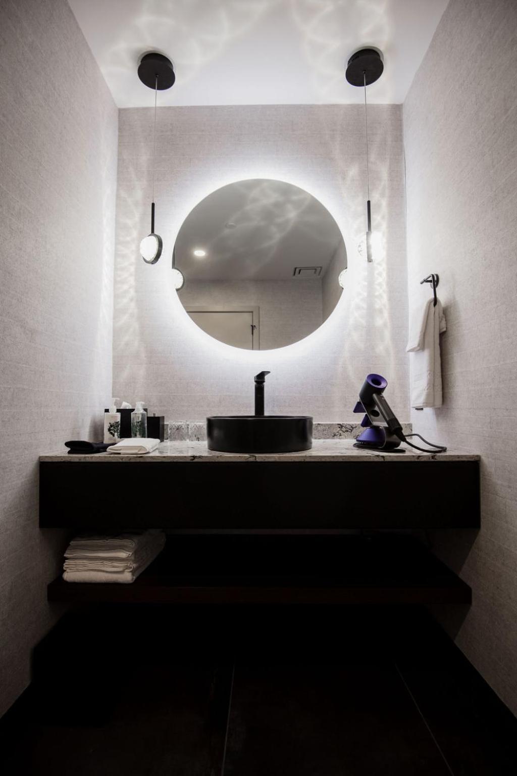 The Reid Hotel Vanderhoof ภายนอก รูปภาพ