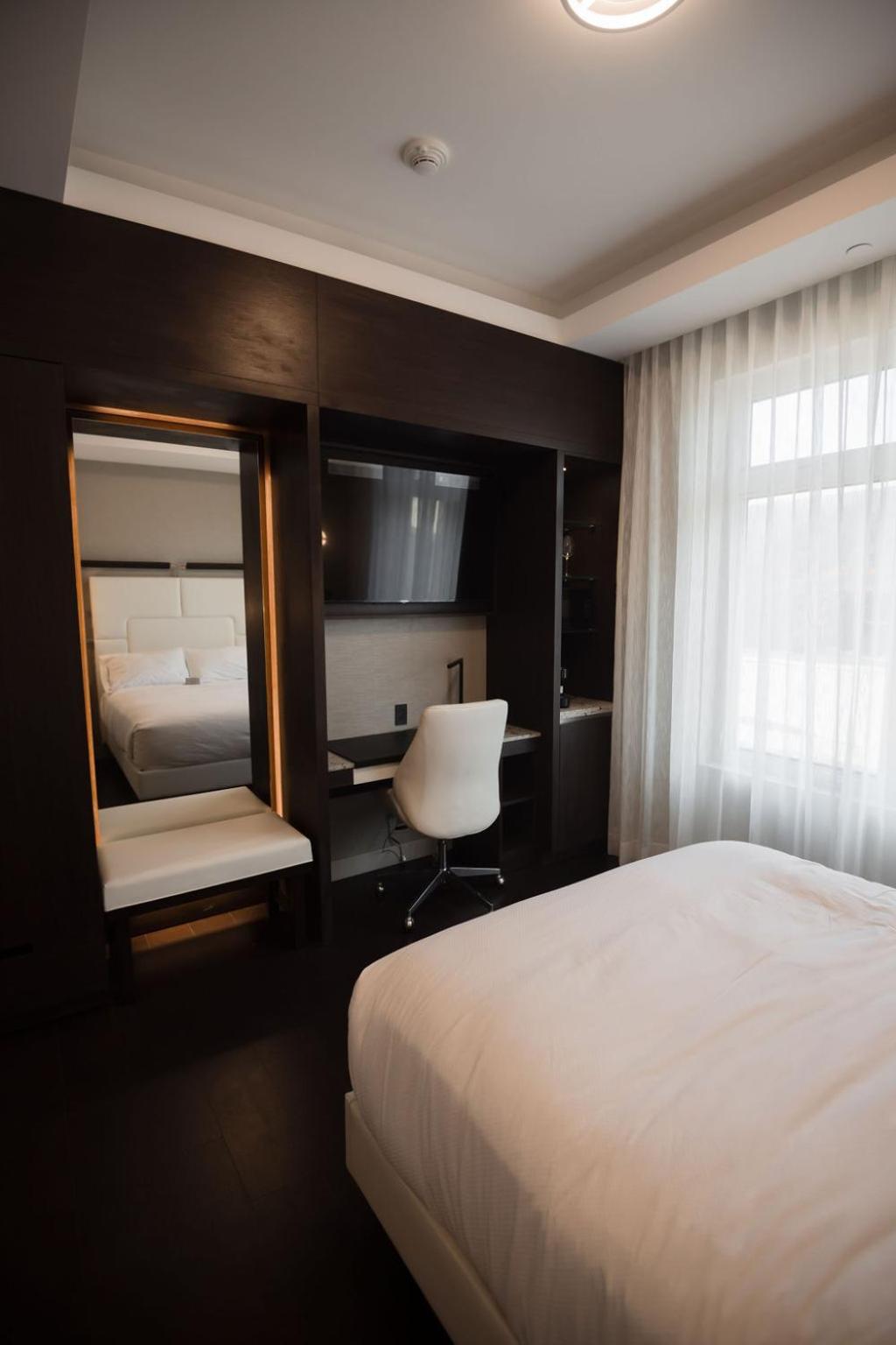 The Reid Hotel Vanderhoof ภายนอก รูปภาพ